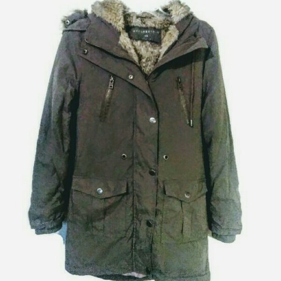Aeropostale Jackets & Blazers - Aeropostale Khaki Green Coat with Faux Fur Hood
